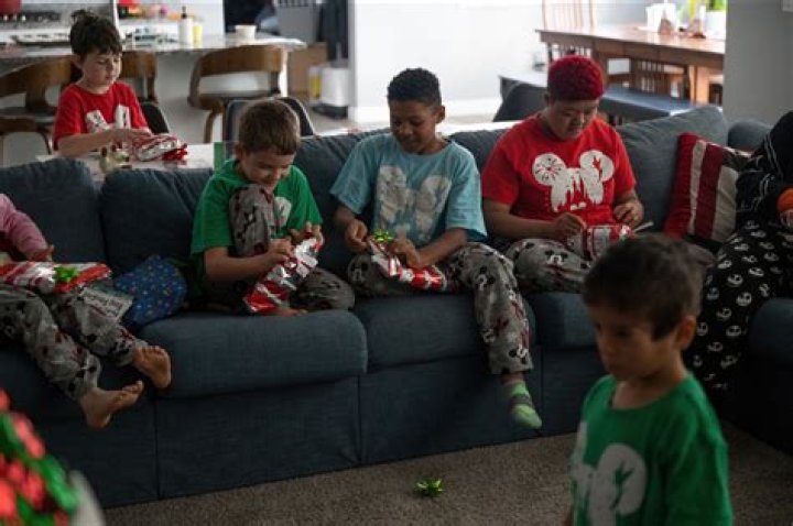 The Amazing Story Of How The M*A*S*H Theme Song Was Written And The Fortune It Earned A Very Unlikely Person