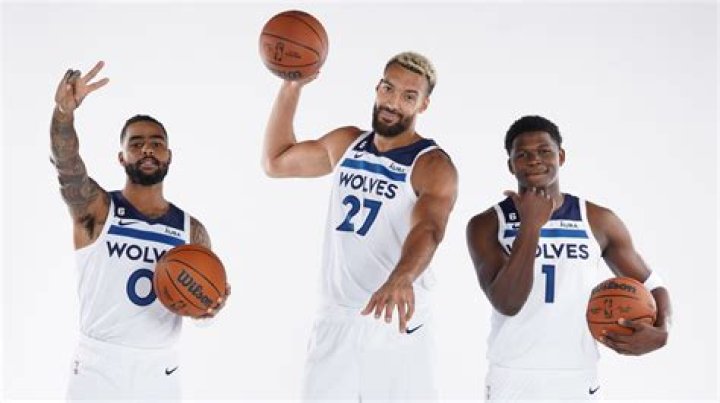 Alex Rodriguez Now Owns A Majority Share Of The Minnesota Timberwolves And Lynx