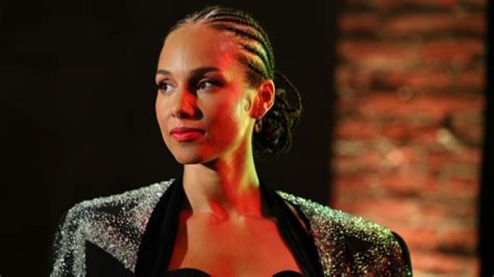 Alicia Keys Net Worth | Celebrity Net Worth