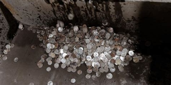 Americans Throw Away Almost $62 Million In Loose Change Every Year