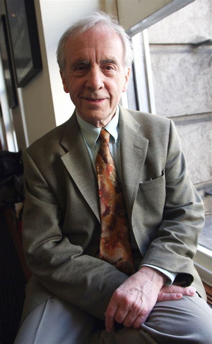 Andrew Sachs Net Worth | Celebrity Net Worth