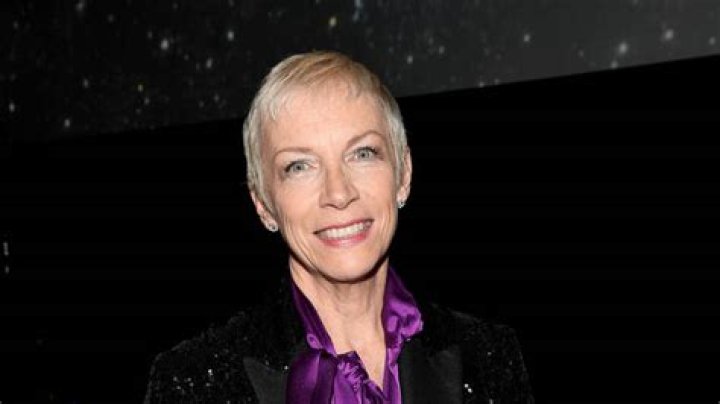 Annie Lennox Net Worth | Celebrity Net Worth
