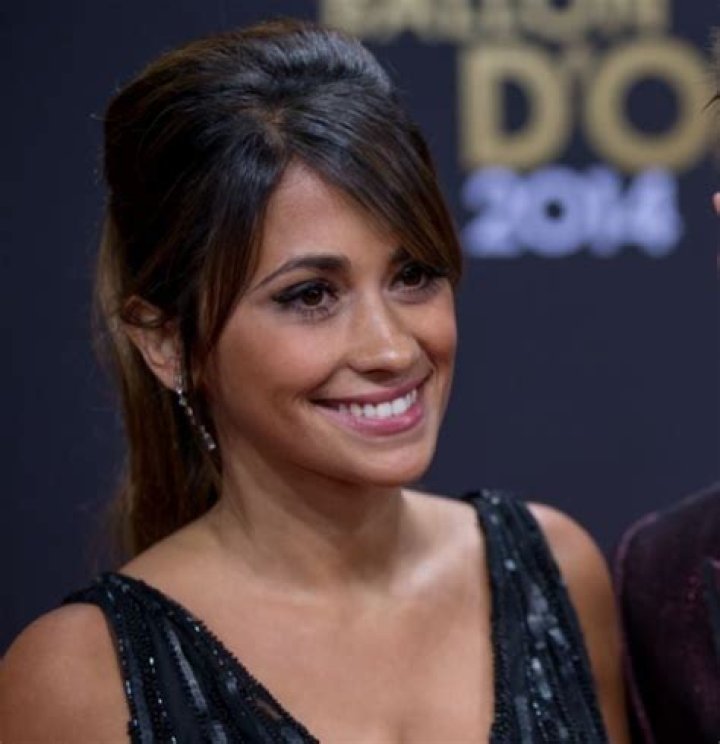 Antonella Roccuzzo Net Worth | Celebrity Net Worth