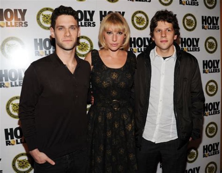 Ari Graynor Net Worth | Celebrity Net Worth