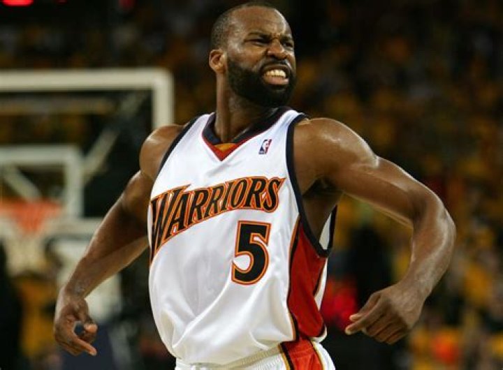 Baron Davis Is Eyeing A Return To The NBA – But How Much Of A Pay Cut Will He Have To Take?