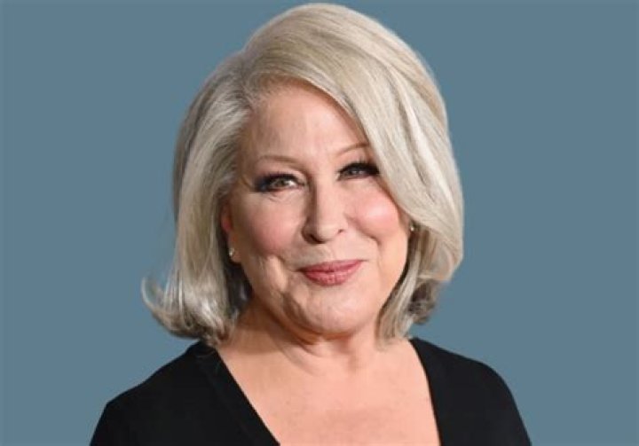 Bette Midler Net Worth | Celebrity Net Worth