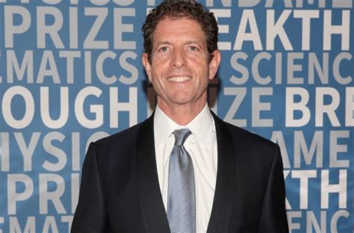 Billionaire Dan Och Buys $95 Million Central Park South Apartment