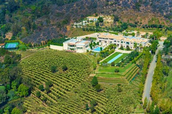 Billionaire Jeff Greene Relists His "Palazzo di Amore" For $129 Million