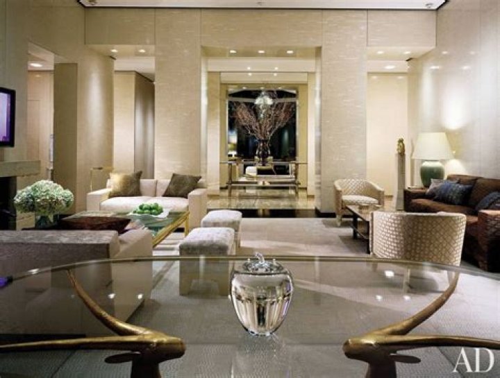 When Billionaires Visit New York City, They Stay In This $50 MILLION Hotel Penthouse
