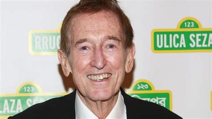 Bob McGrath Net Worth | Celebrity Net Worth
