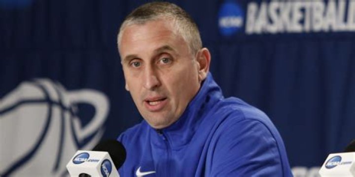 Bobby Hurley Net Worth | Celebrity Net Worth