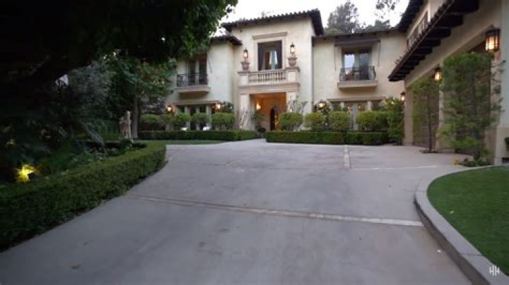 Britney Spears' Old Beverly Hills Mansion For Sale At $6.8 Million