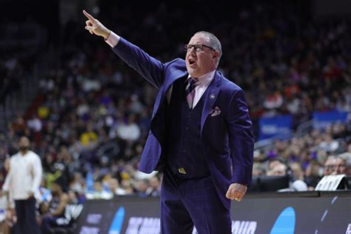 Buzz Williams Net Worth | Celebrity Net Worth