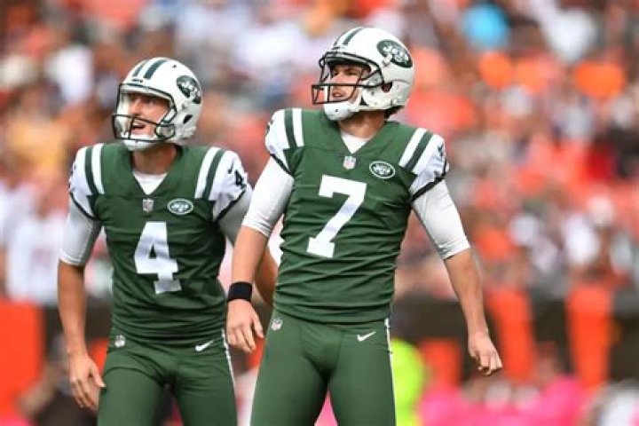 Chandler Catanzaro Abruptly Retired From The Jets – Here's How Much Money He's Giving Up