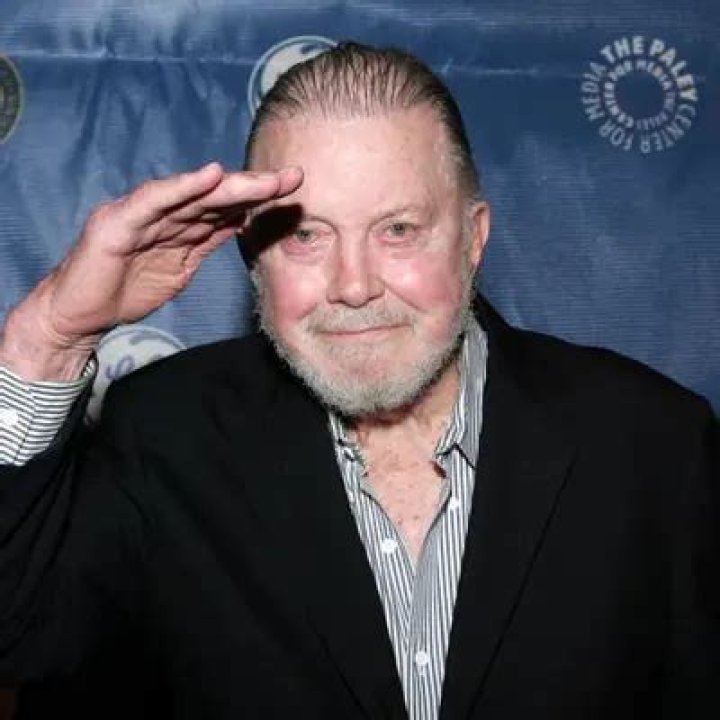 Cliff Robertson Net Worth | Celebrity Net Worth