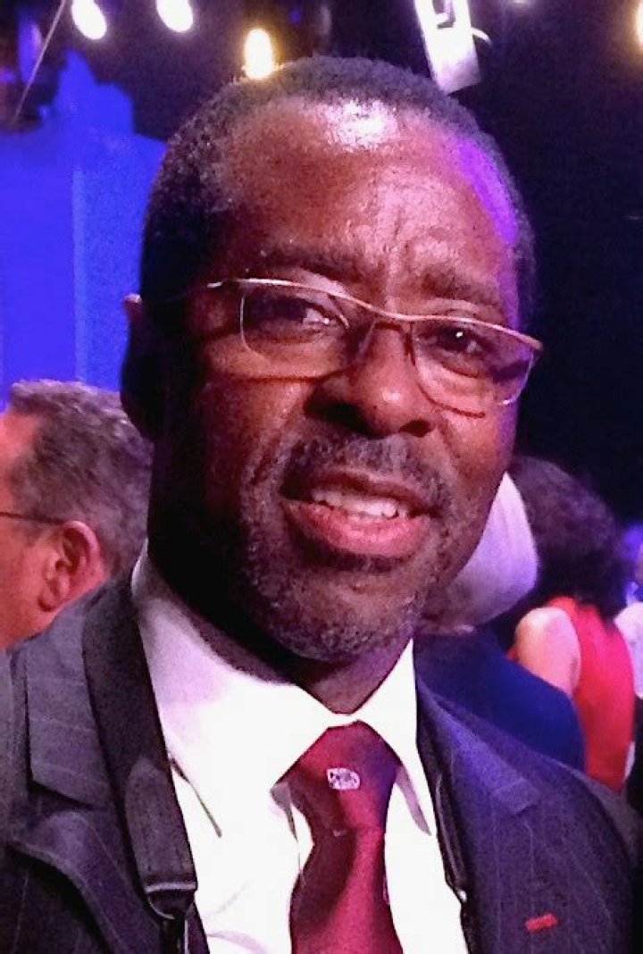 Courtney B. Vance Net Worth