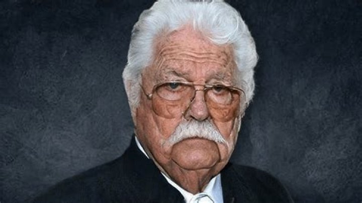 Dale Robertson Net Worth | Celebrity Net Worth