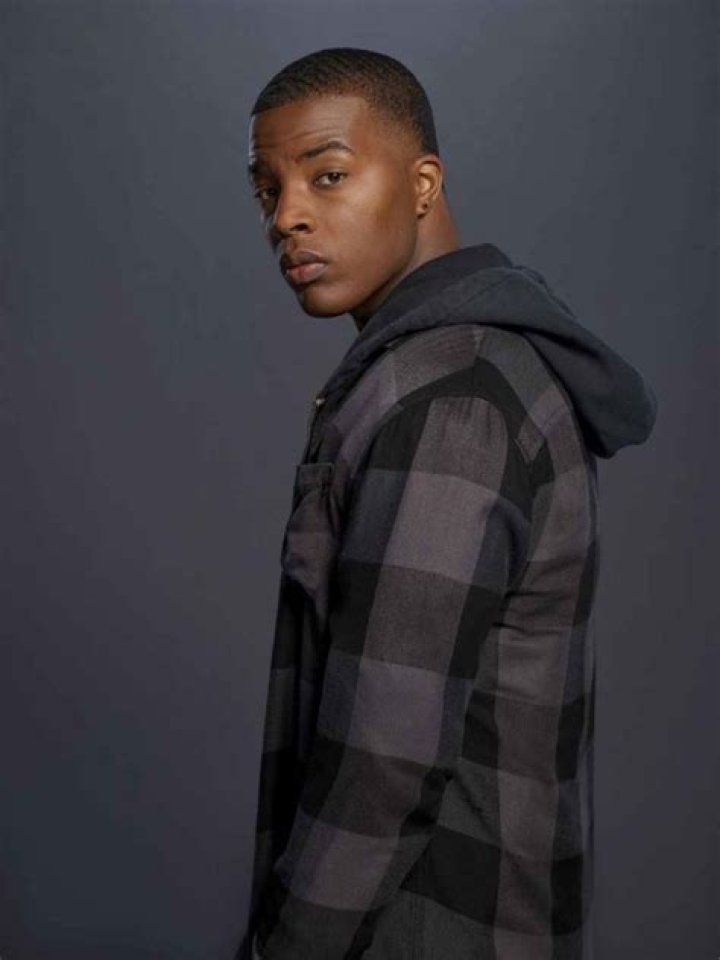 Daniel Ezra Net Worth | Celebrity Net Worth