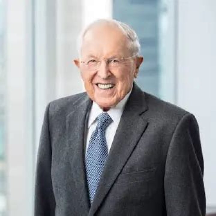 David Gottesman Net Worth | Celebrity Net Worth