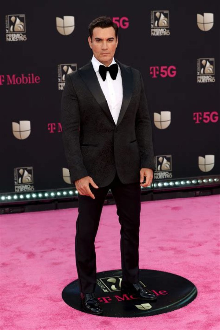 David Zepeda Net Worth | Celebrity Net Worth