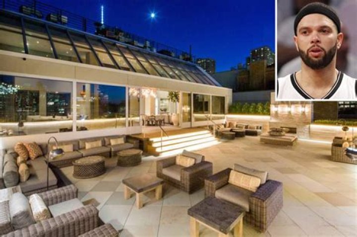 Deron Williams Looks To Flip His NYC Penthouse For A $15 Million Profit Two Years Later