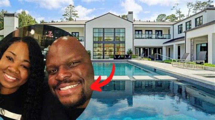 Derrick Lewis Net Worth | Celebrity Net Worth