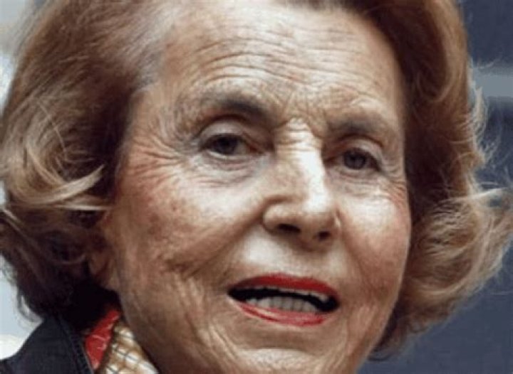 Dirce Navarro De Camargo Net Worth