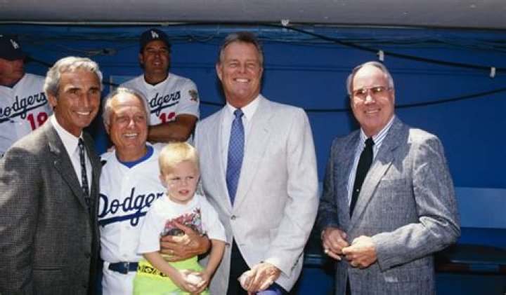 Don Drysdale Net Worth | Celebrity Net Worth