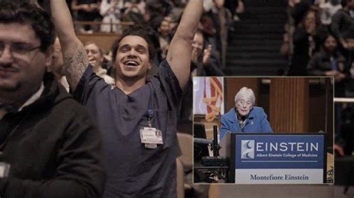 Imagine Not Knowing Your Husband Controlled $4 Billion Worth Of Berkshire Hathaway Stock Until After He Died