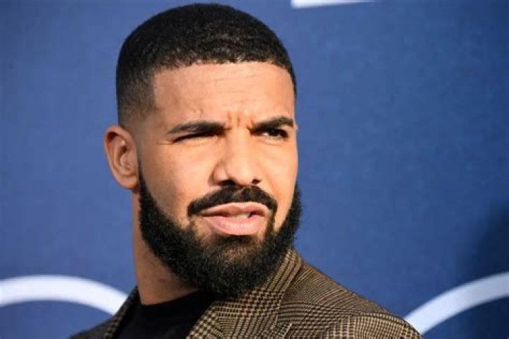 Drake Just Signed A $400 Million Deal With Universal - One Of The Biggest Deals In Music History