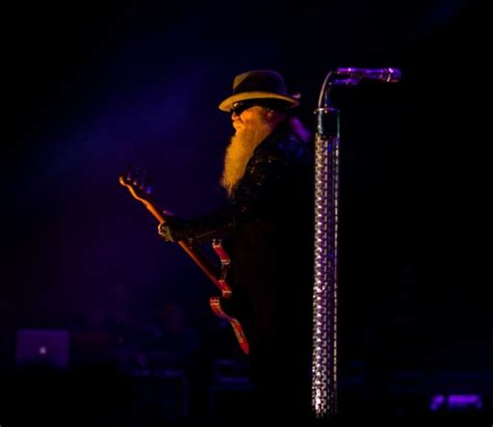 Dusty Hill Net Worth | Celebrity Net Worth