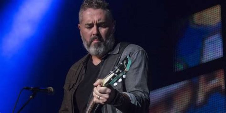 Ed Robertson Net Worth | Celebrity Net Worth