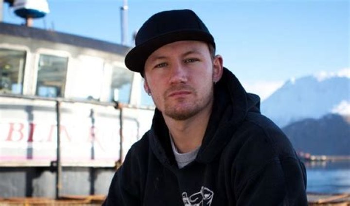 Elliott Neese Net Worth | Celebrity Net Worth