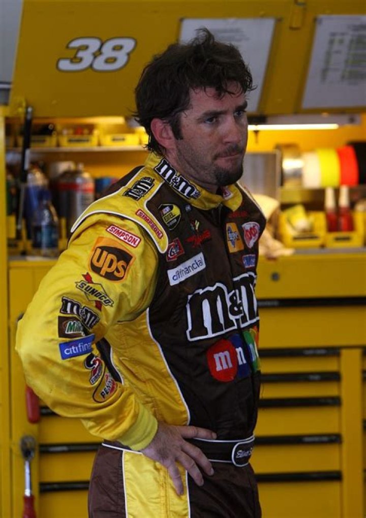 Elliott Sadler Net Worth | Celebrity Net Worth