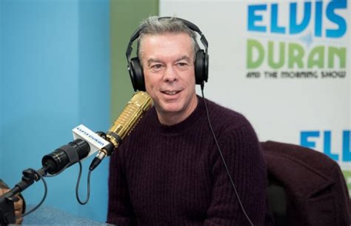 Elvis Duran Net Worth | Celebrity Net Worth