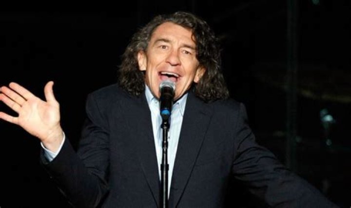 Fee Waybill Net Worth | Celebrity Net Worth