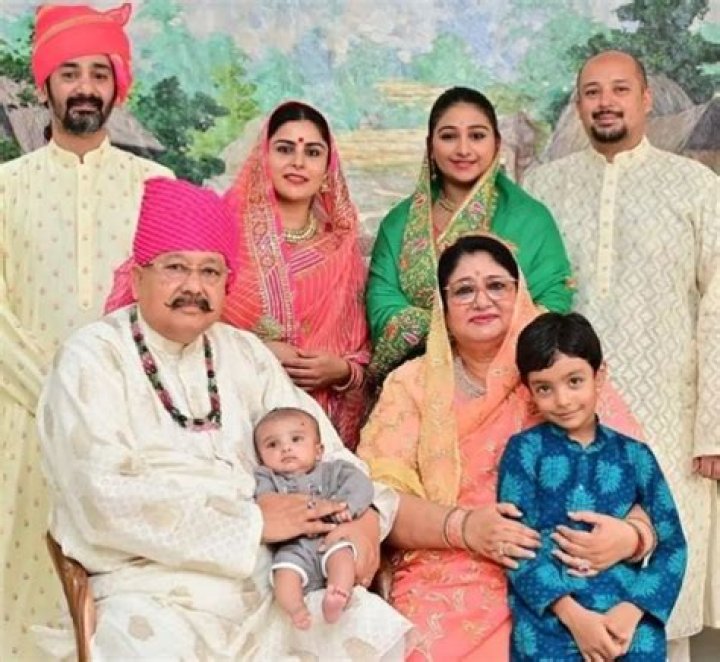 Five Families Who've Lost Massive Fortunes