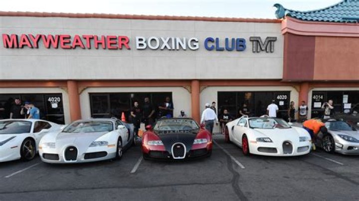 Floyd Mayweather's Car Collection | Celebrity Net Worth