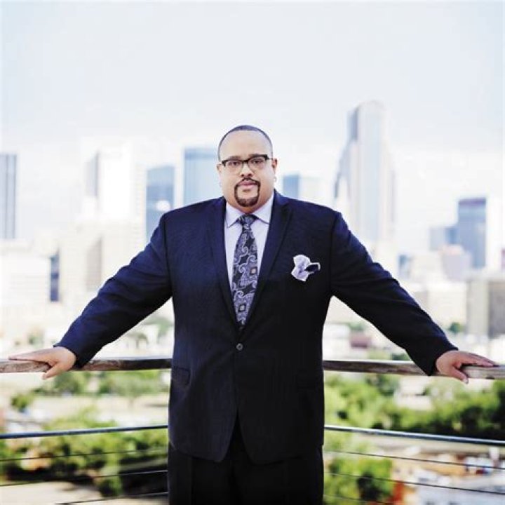 Fred Hammond Net Worth | Celebrity Net Worth