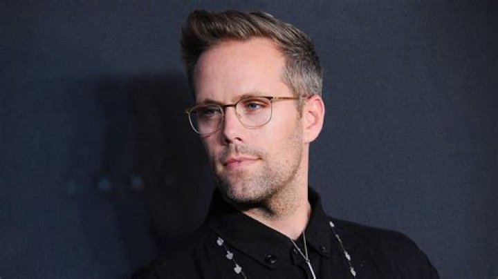 How Super Producer Dr. Luke Went From Saturday Night Live Guitarist... To $100 Million Dollar Songwriting Tycoon