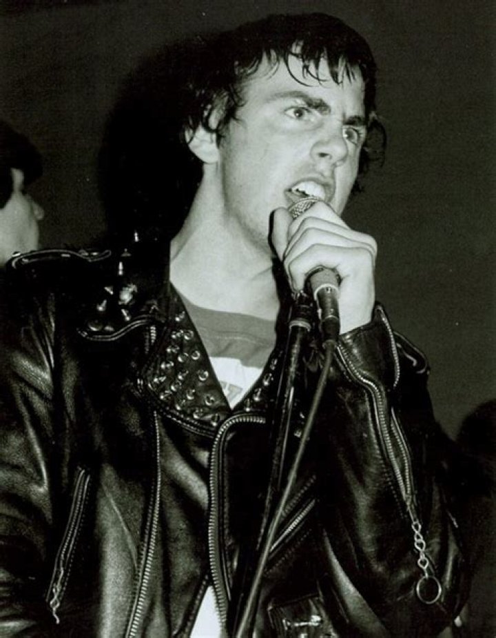 Greg Graffin Net Worth | Celebrity Net Worth