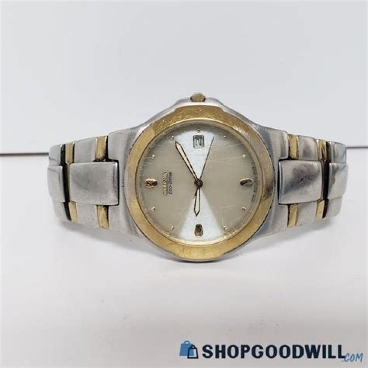 Guy Buys Watch At Goodwill For $5.99. He Chose…Wisely.