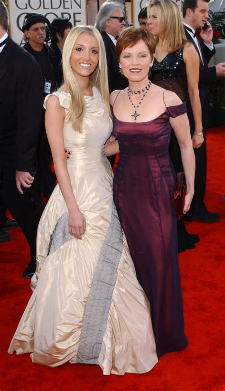 Haley Giraldo Net Worth | Celebrity Net Worth