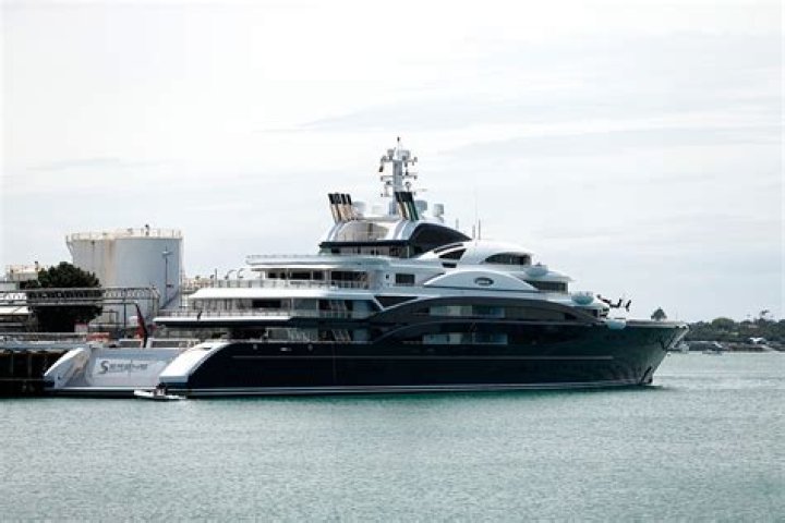 Helipads, Swimming Pools, Movie Theaters - The World's Most Expensive Yachts That You Can RENT!