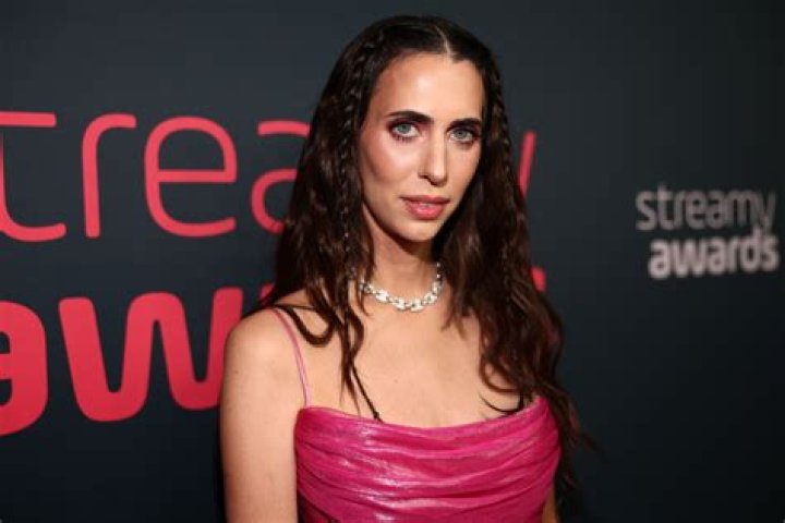 Hila Klein Net Worth | Celebrity Net Worth