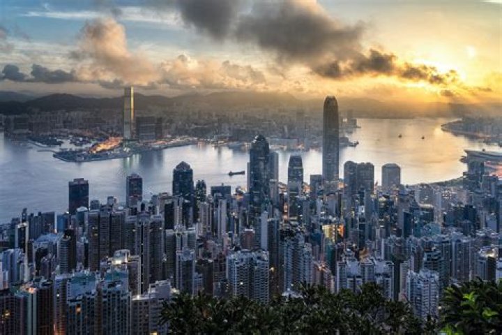Hong Kong's Wealthiest See Record Increase In Wealth
