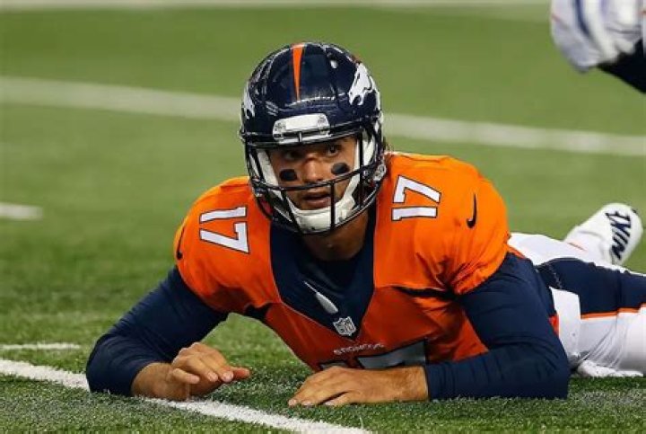 You'll Never Believe What The Houston Texans Didn't Do Before Handing Brock Osweiler $37 Million