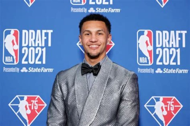 How Falling A Spot In The NBA Draft Will Actually Save Jalen Suggs Money