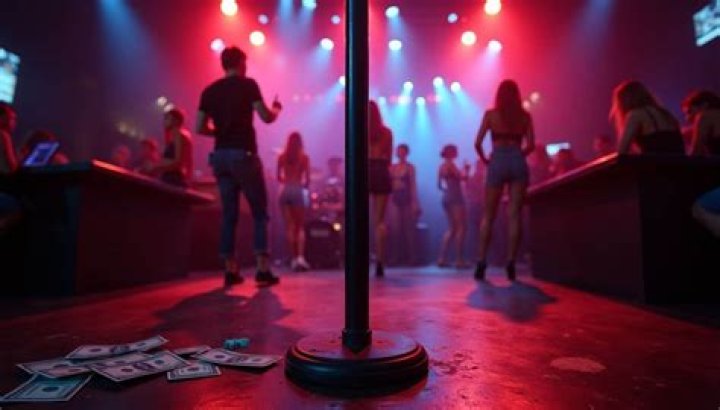 How Much Does A Stripper Make?