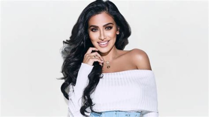Huda Kattan Net Worth | Celebrity Net Worth
